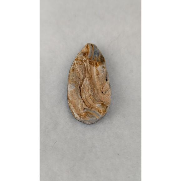 Teal color titanium Druzy cabochon 33 carats 20mm x 38mm lots of flashblue/green - Picture 7 of 7